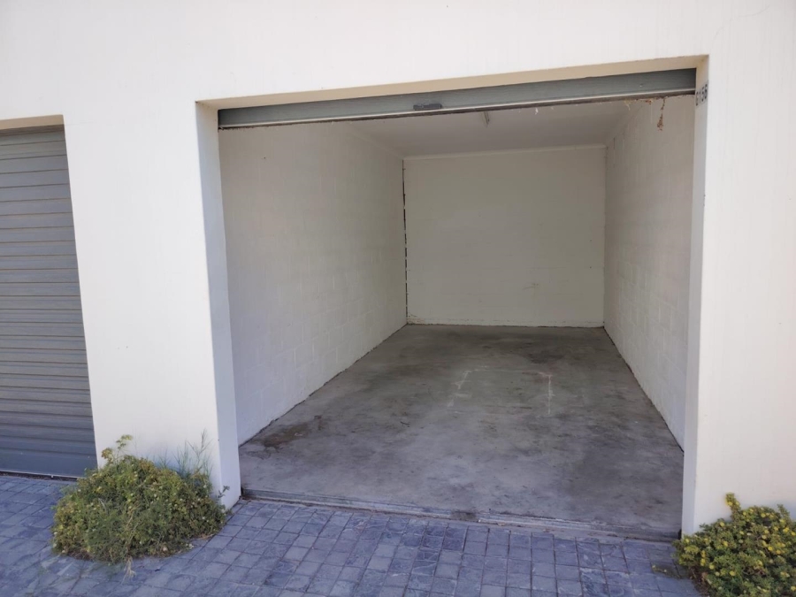 To Let 3 Bedroom Property for Rent in De Velde Western Cape
